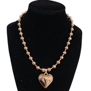 💛🔹️True To Form 🔹️Gold Tone Heart Pendant Beaded 16" Necklace